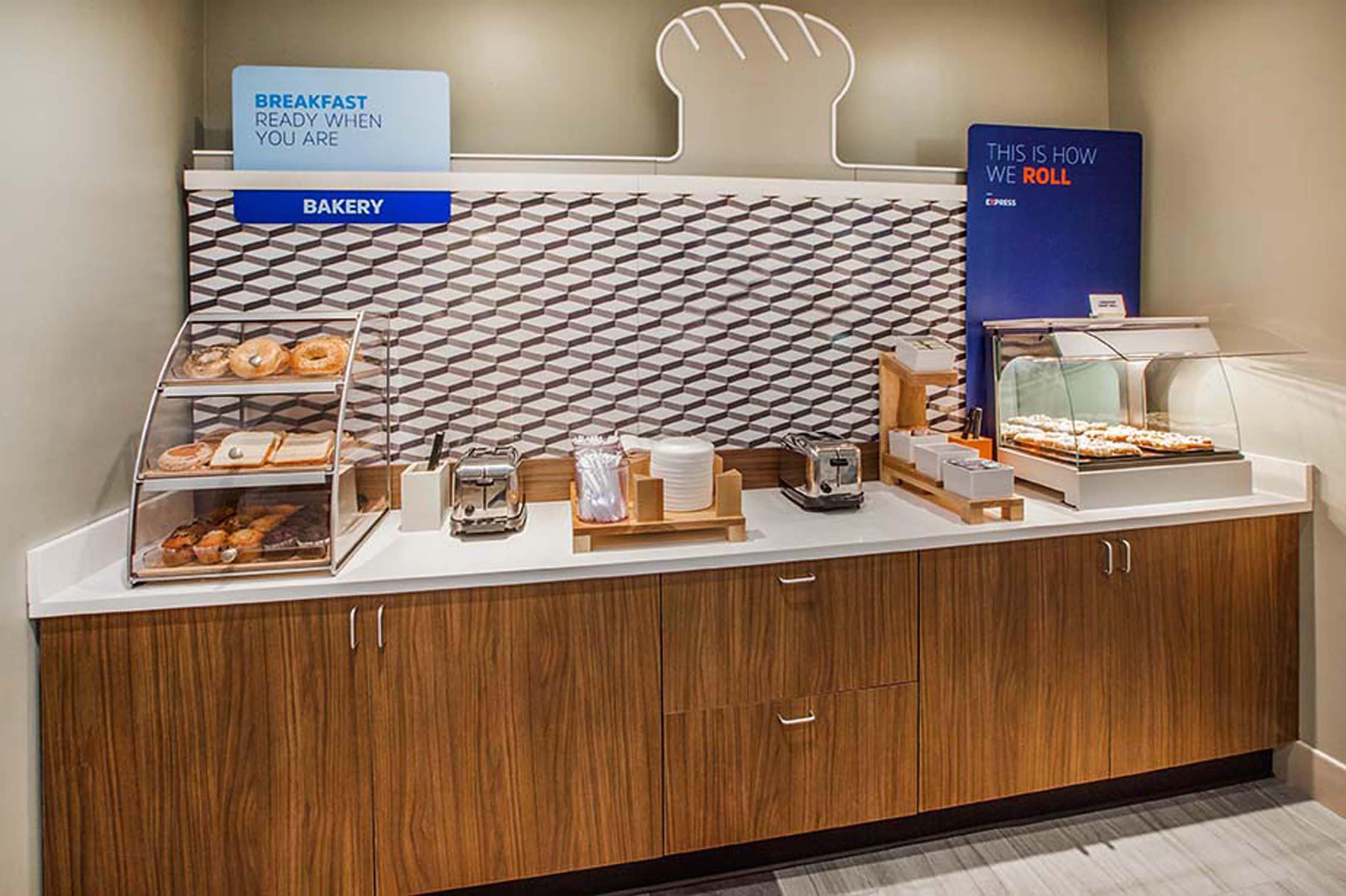 Holiday Inn Express & Suites Sarasota East By Ihg Vamo Esterno foto