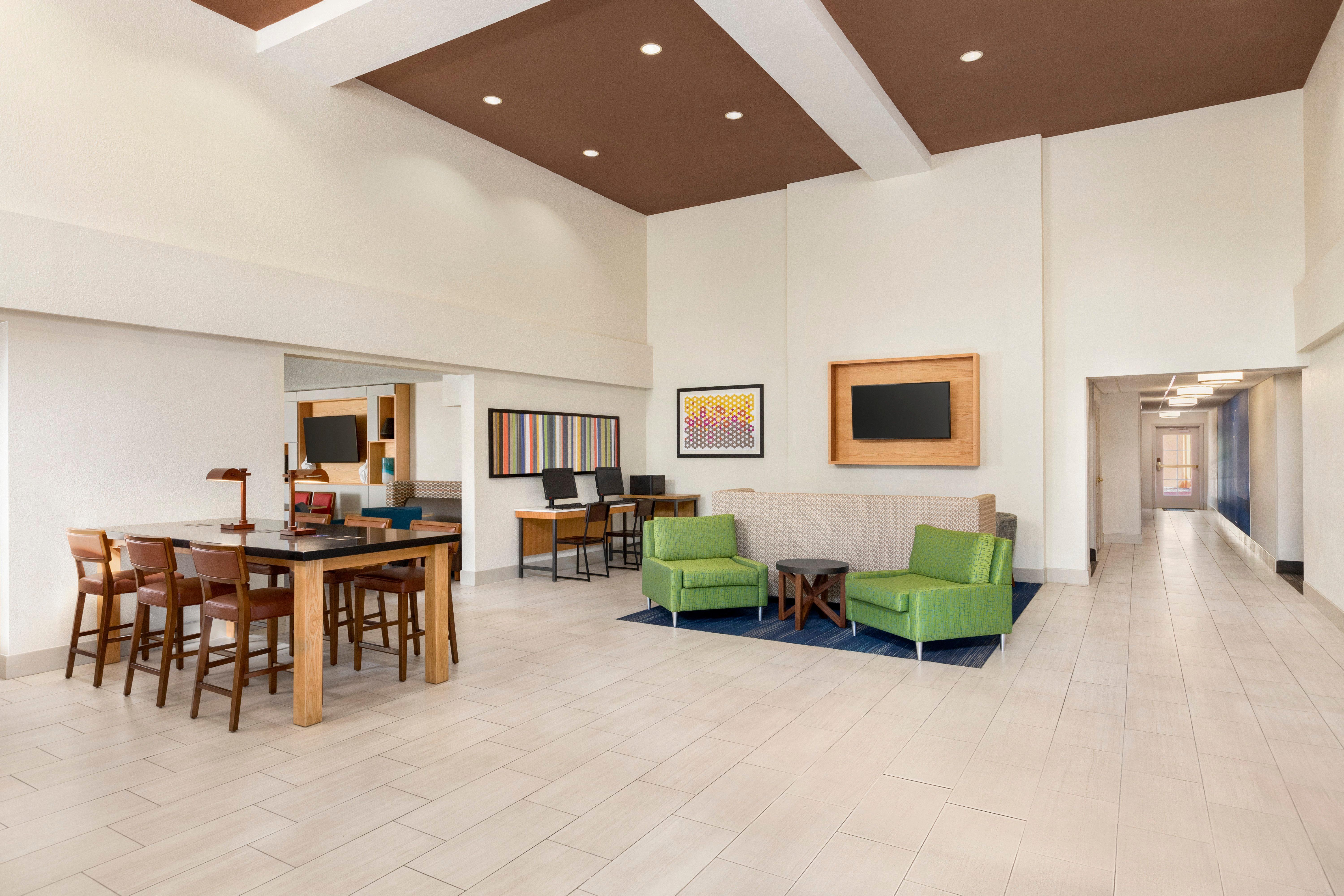 Holiday Inn Express & Suites Sarasota East By Ihg Vamo Esterno foto